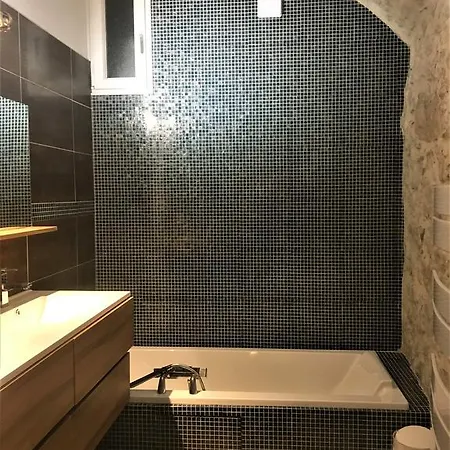 Loft Christina Moderne Et Confortable, Vue Lac, Climatisation, Parking 아파트 엑스레뱅