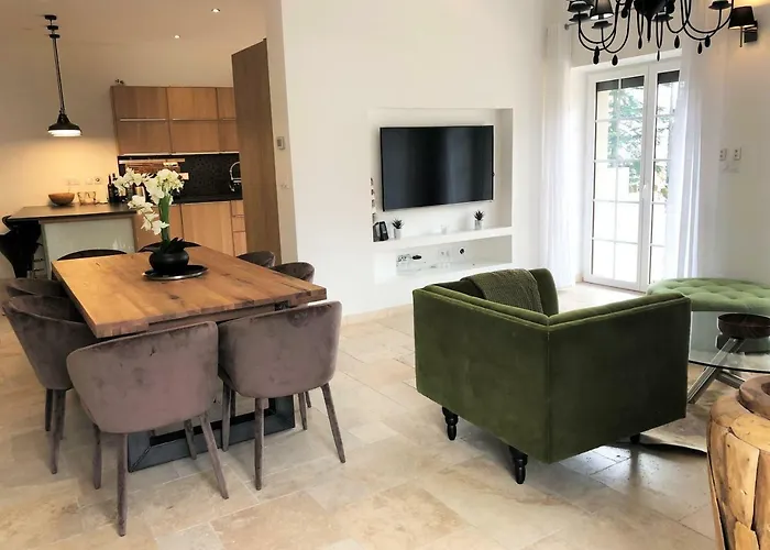 Loft Christina Moderne Et Confortable, Vue Lac, Climatisation, Parking アパート