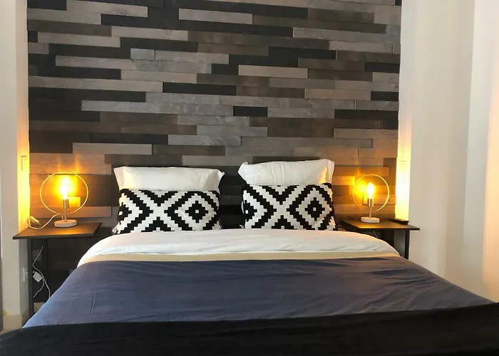 Loft Christina Moderne Et Confortable, Vue Lac, Climatisation, Parking アパート *